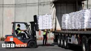 UN says 90 lorry loads of aid now in Gaza after delay at crossing