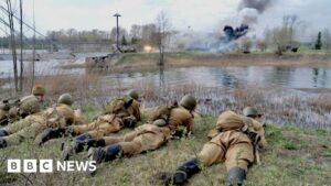 Russians remember WW2 with victory on their minds