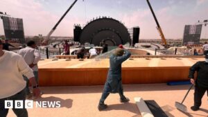 Human rights groups warn of migrant worker deaths