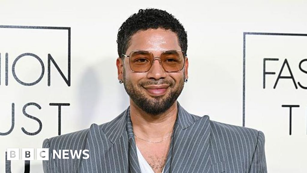 Jussie Smollett to pay ,000 to Chicago charity in settlement