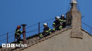 How the Vatican makes its smoke signal