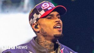 US singer freed on bail by London court